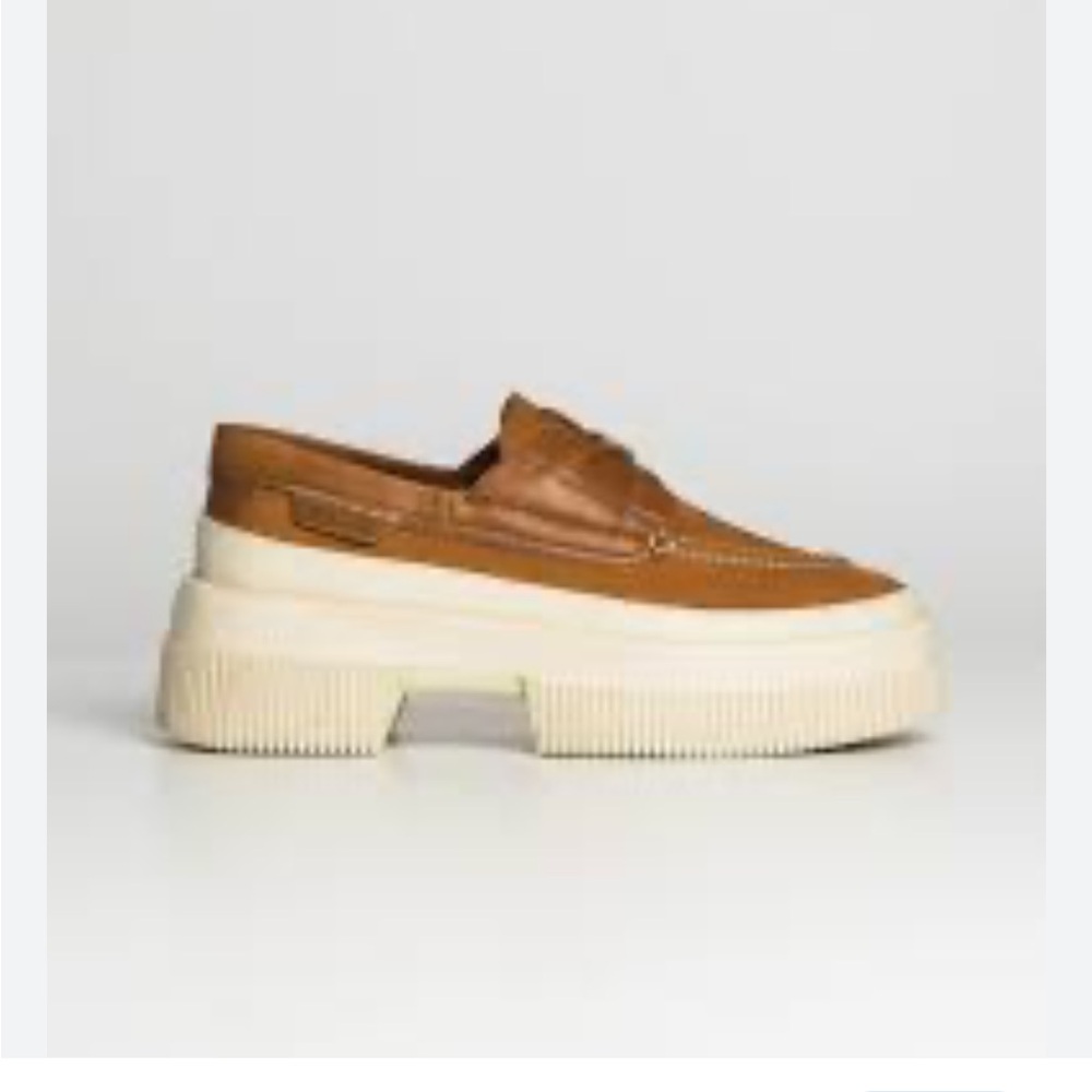 EUC WOMENS SPERRY HIGHLAND PLATFORM BOAT